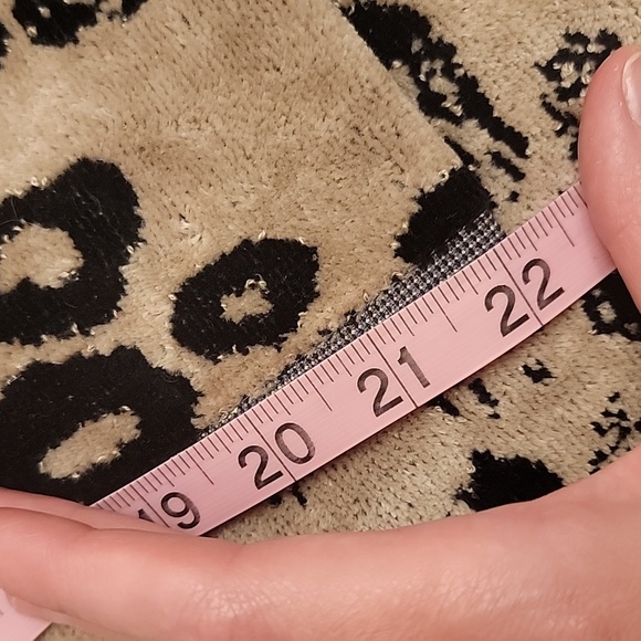 New set of Roberto cavalli bath set towel - Picture 6 of 8